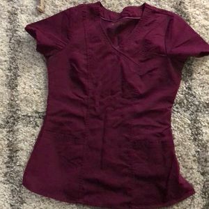 Scrub top. Healing hands purple label